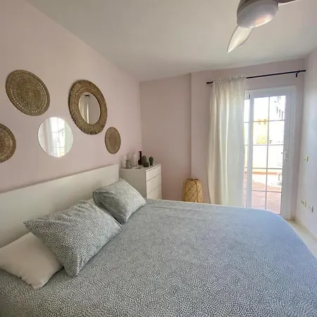 Paraiso Sunset Apartment